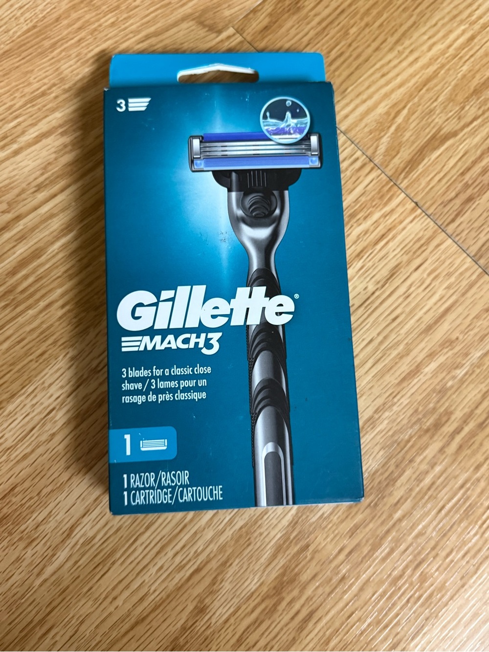 Gillette Mach3 Razor with Blue Teal Packaging